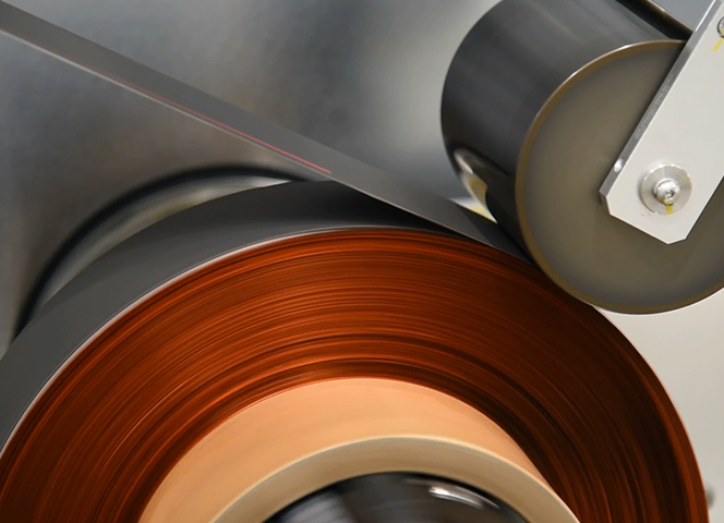 ?速激光模切分切?体机（?式）