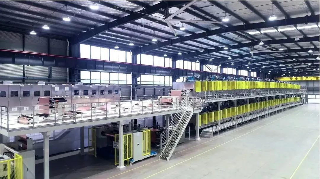 ag亚娱1600双层宽幅高速涂布机